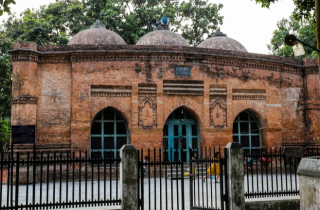 বাবা আদম শহীদ (রহঃ): ইসলামের আলো ছড়ানো এক মহান সাধক